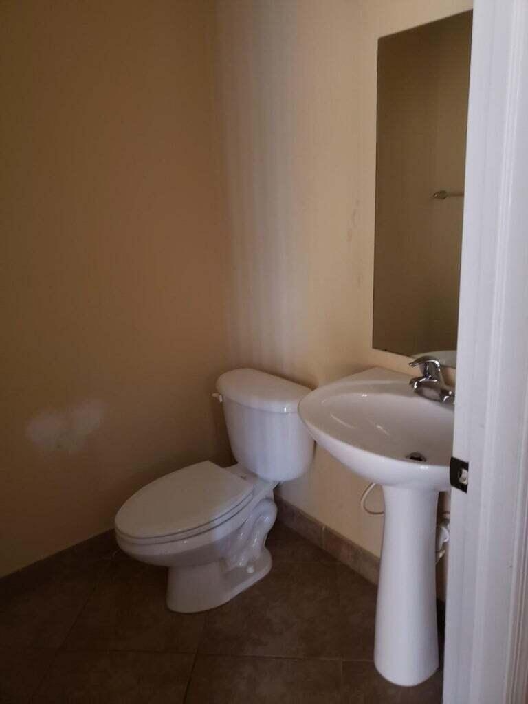 EAST LAKE VILLAGE NO 3 - Residential Lease