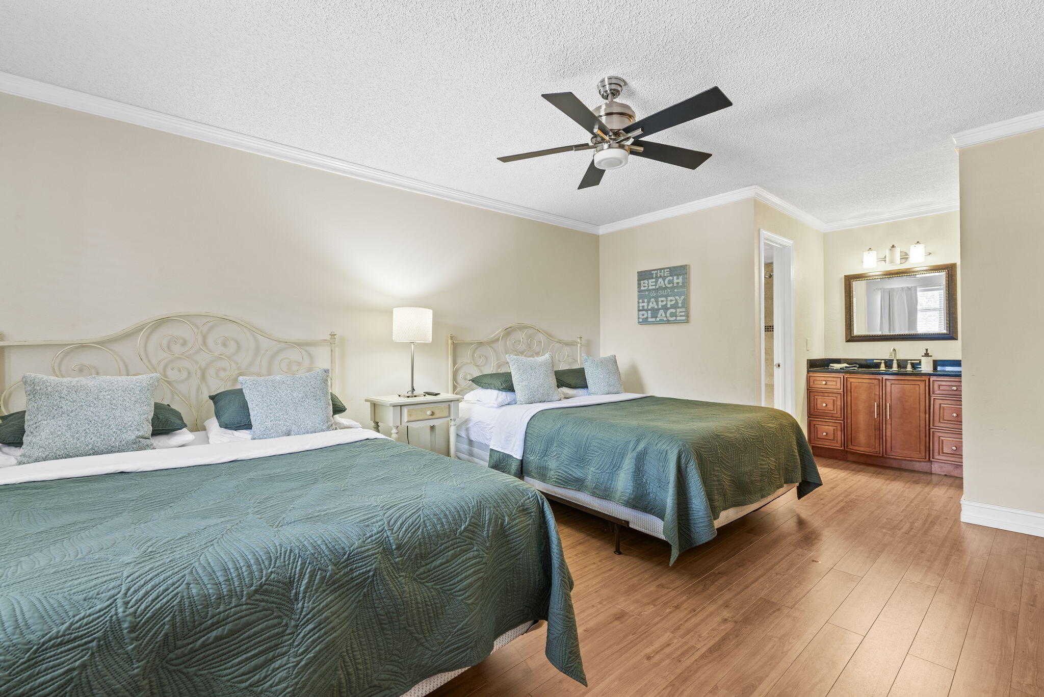 FALLS OF INVERRARY - Residential