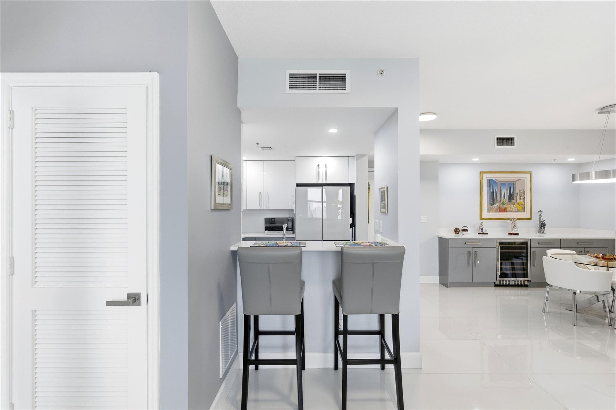 NURIVER LANDING CONDO - Residential