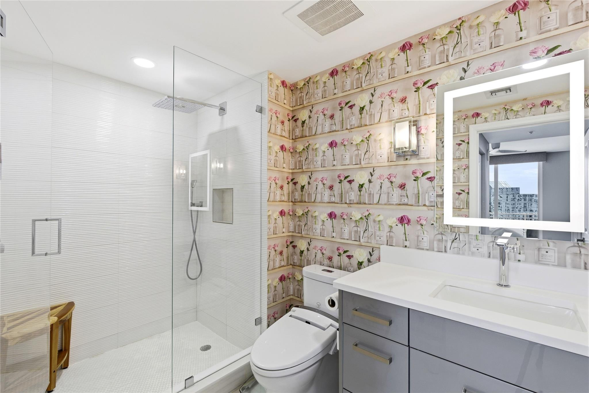 NURIVER LANDING CONDO - Residential