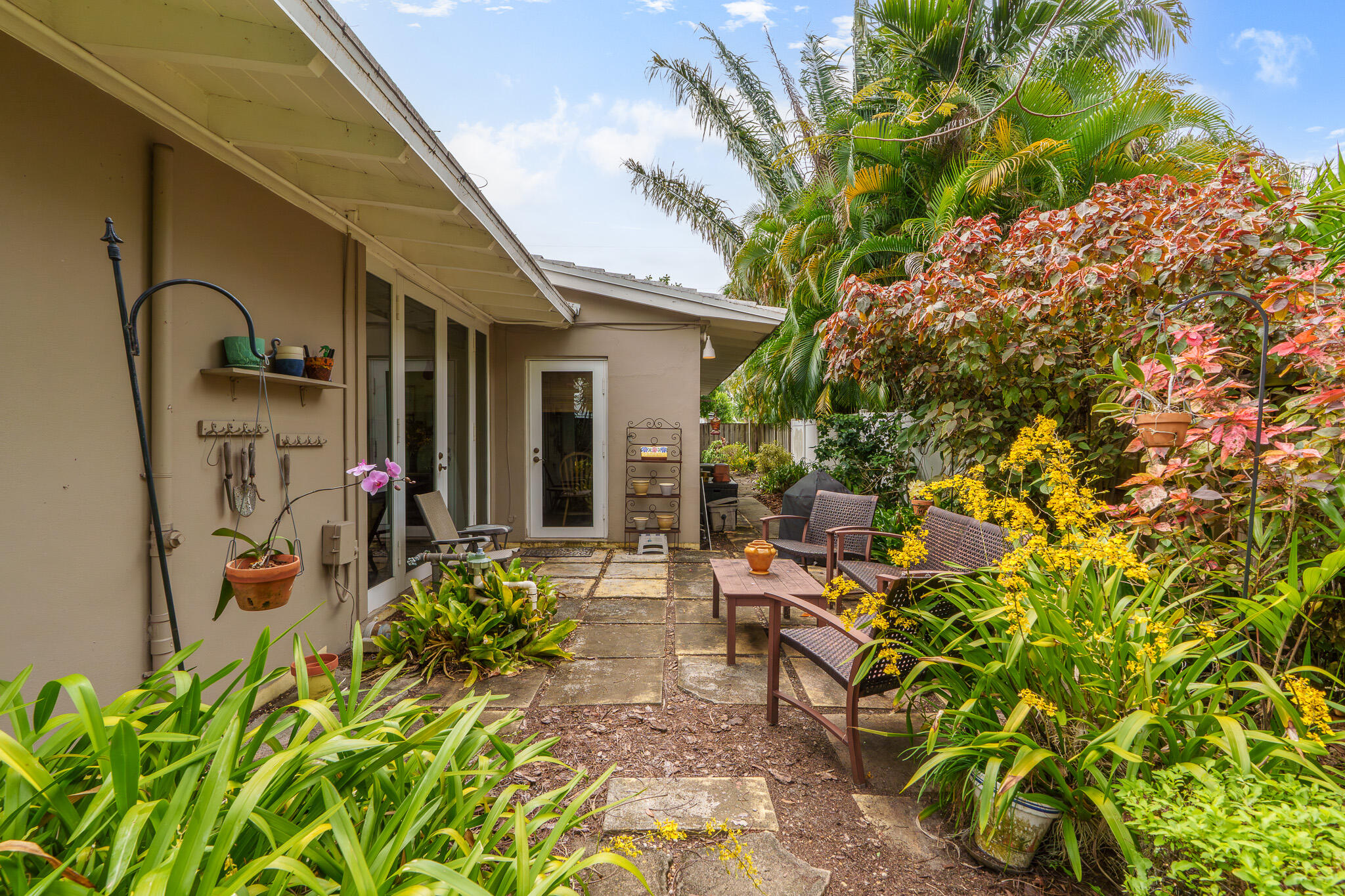 RESUB OF POR OF NORFOLK GARDENS - Residential