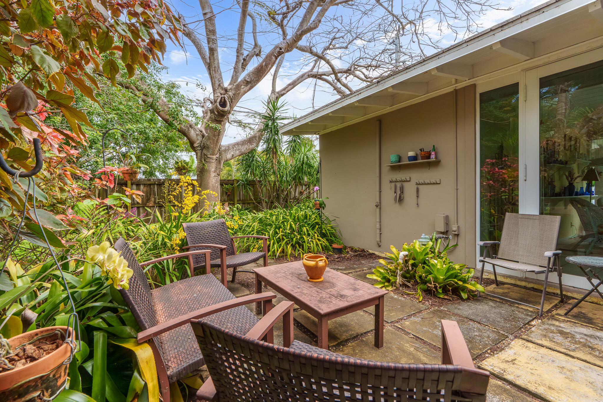 RESUB OF POR OF NORFOLK GARDENS - Residential