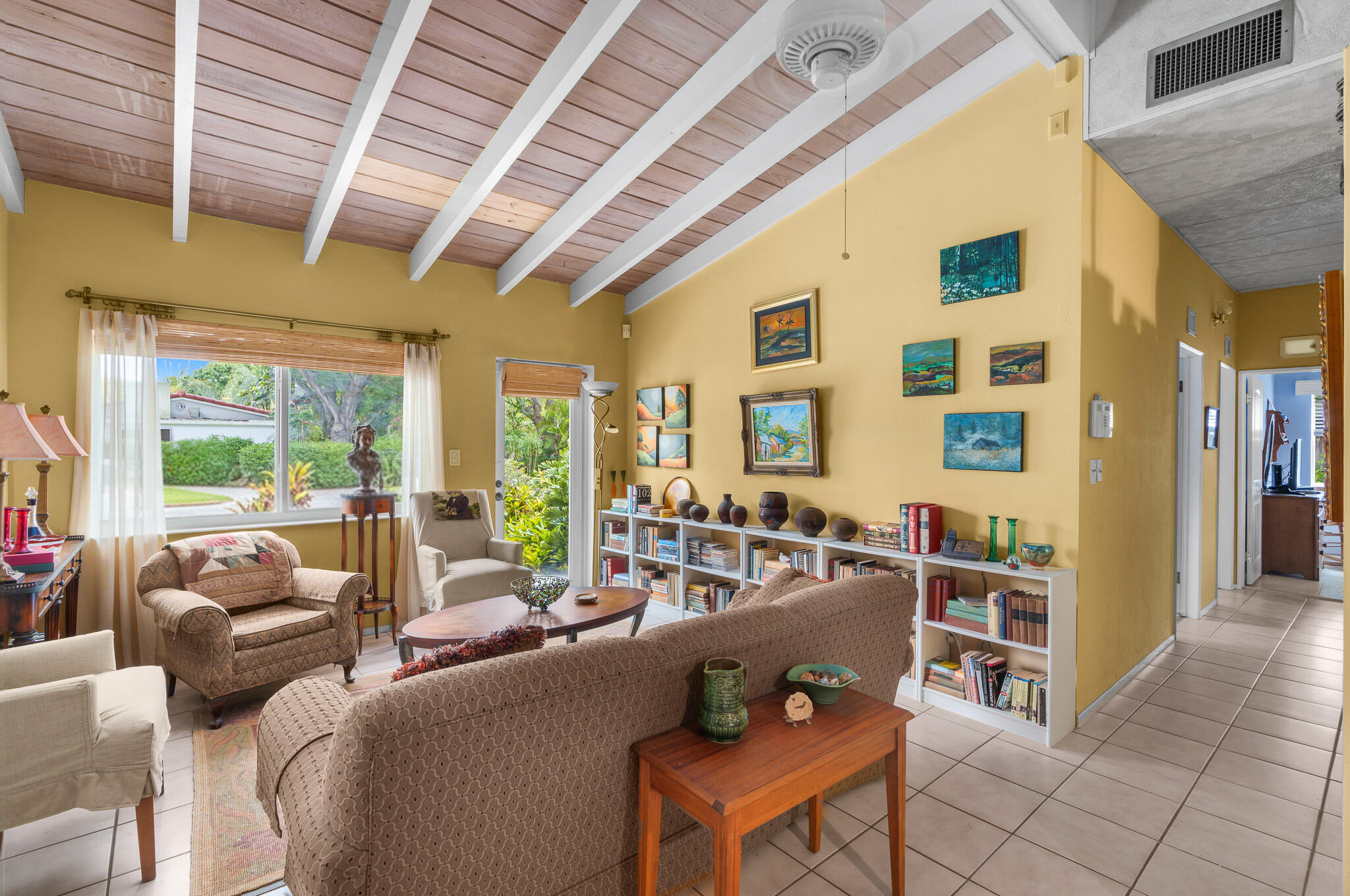 1617 NE 8th Avenue, Fort Lauderdale, FL, 33305/$529,000 1 1617 NE 8th Avenue