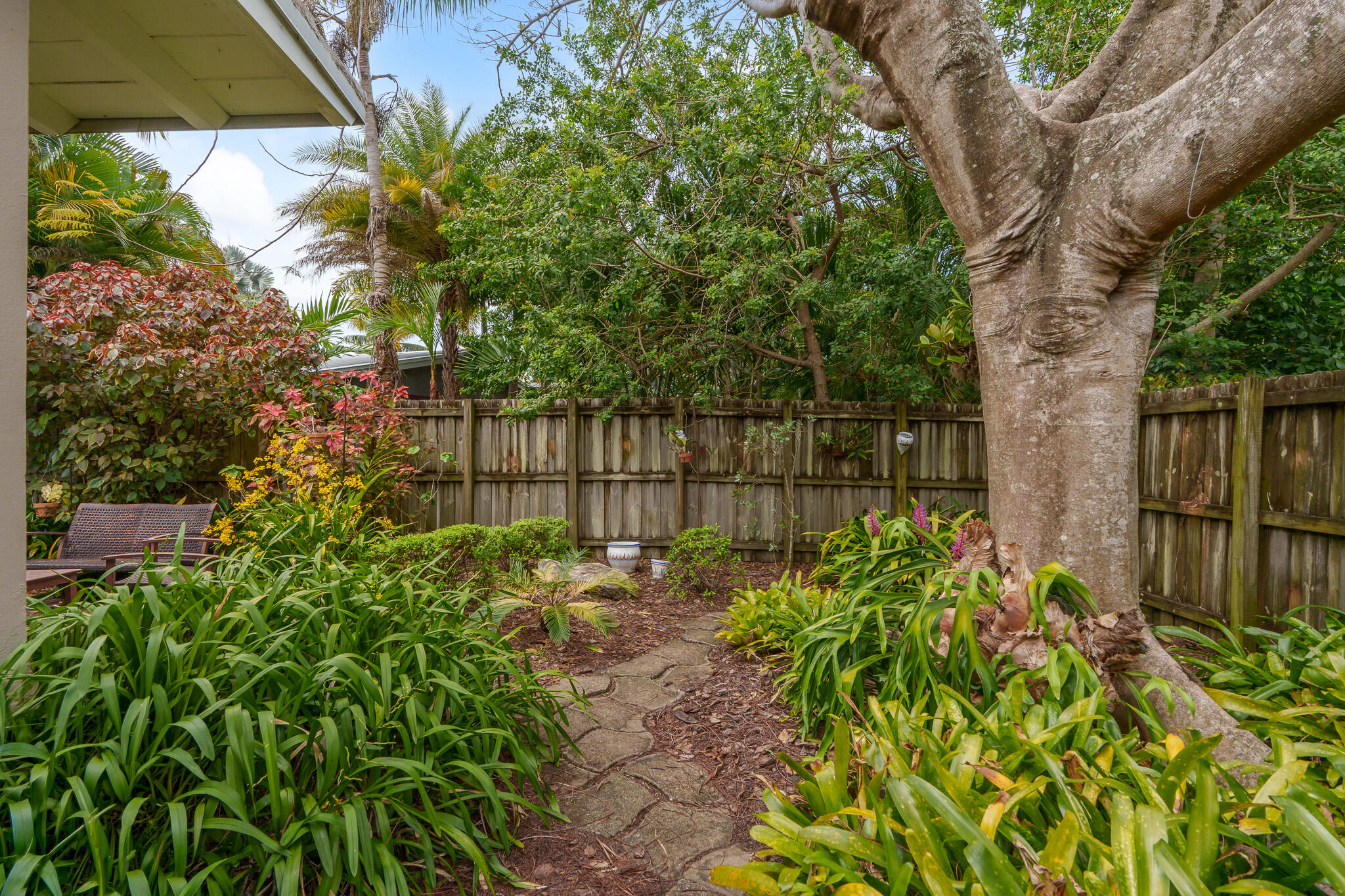 RESUB OF POR OF NORFOLK GARDENS - Residential