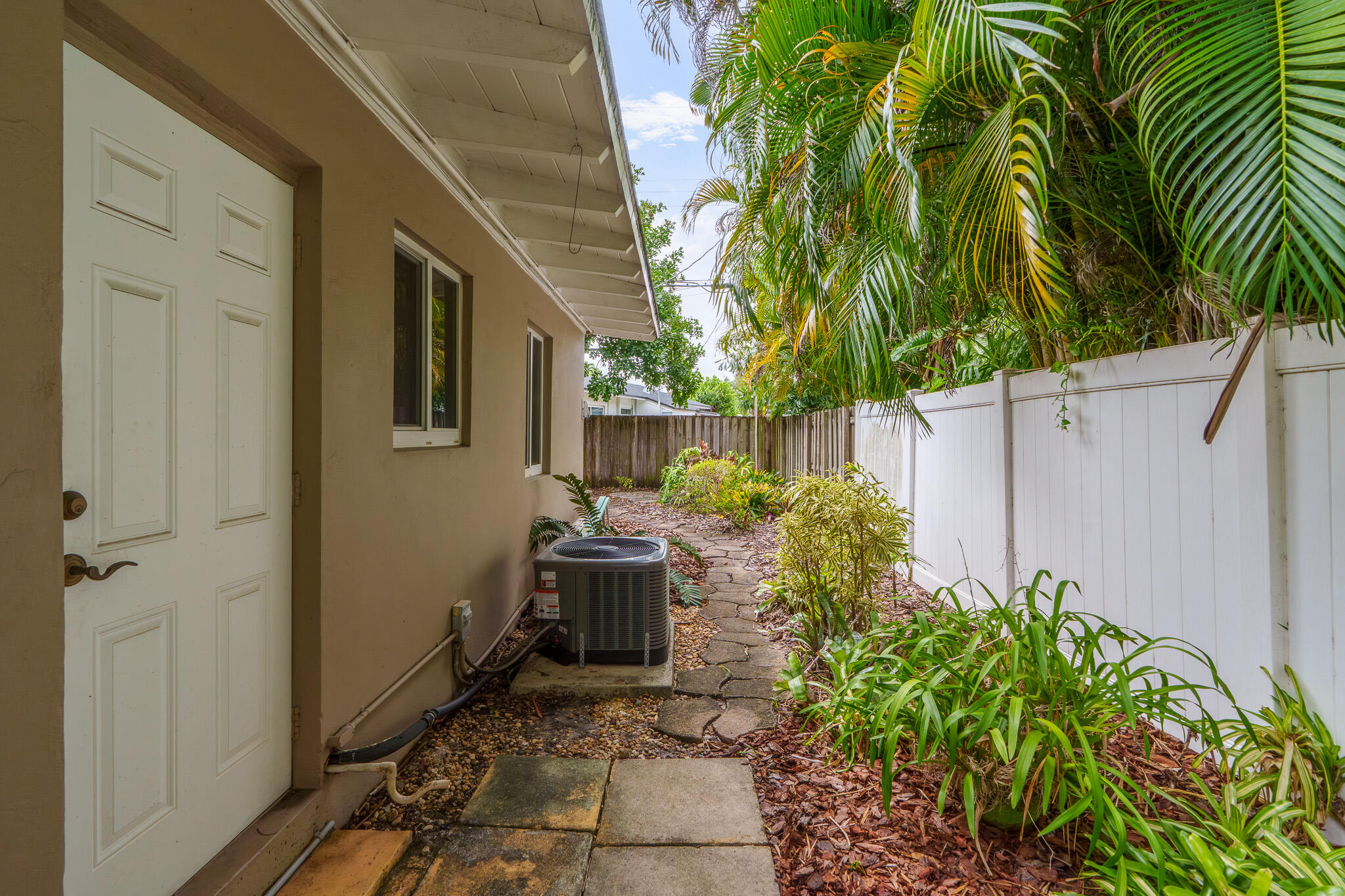 RESUB OF POR OF NORFOLK GARDENS - Residential