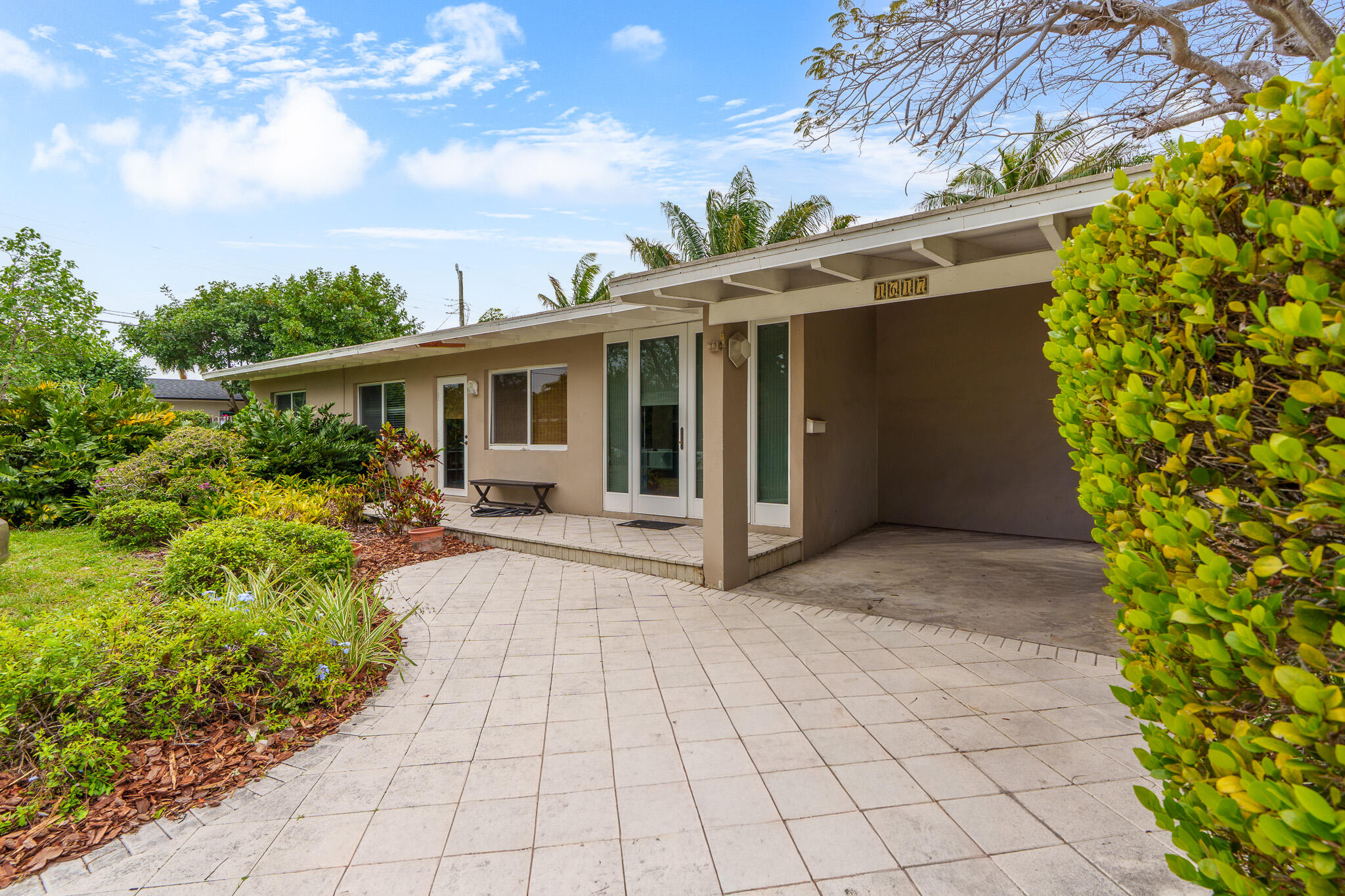 RESUB OF POR OF NORFOLK GARDENS - Residential