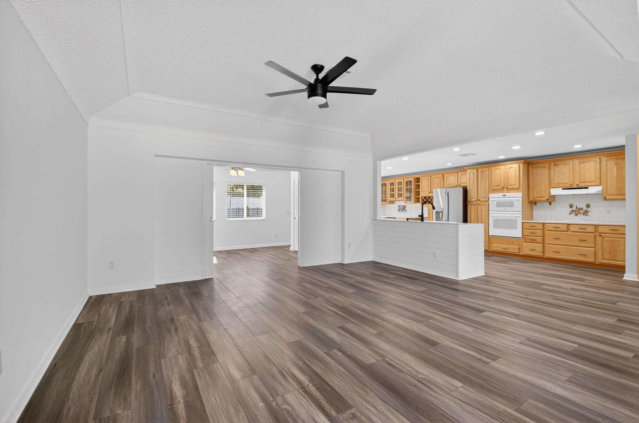 BOCA RATON SQUARE UNIT 1 - Residential Lease