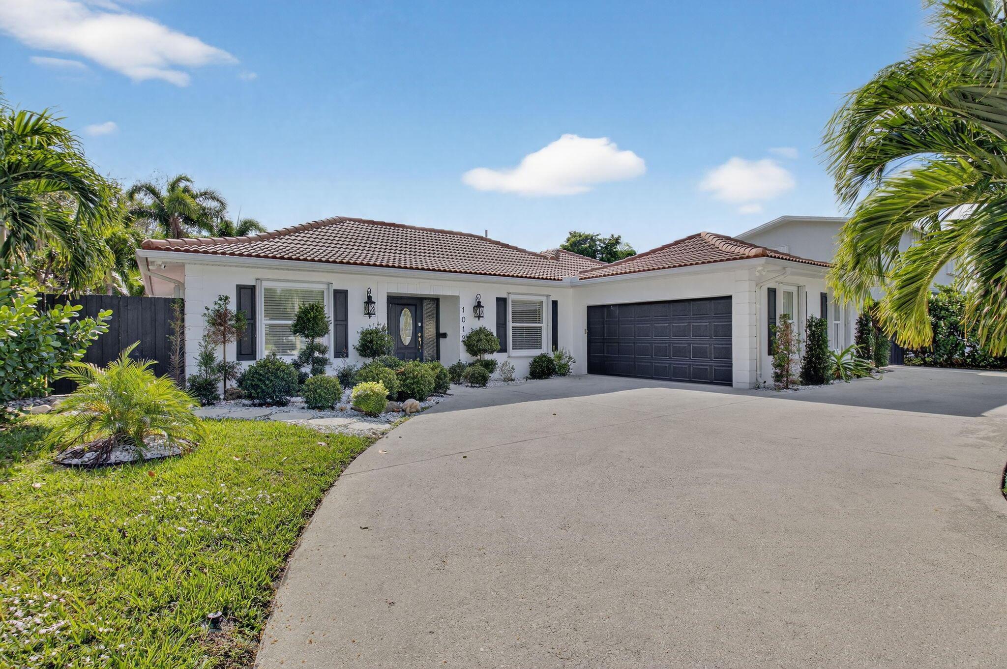 BOCA RATON SQUARE UNIT 1 - Residential Lease