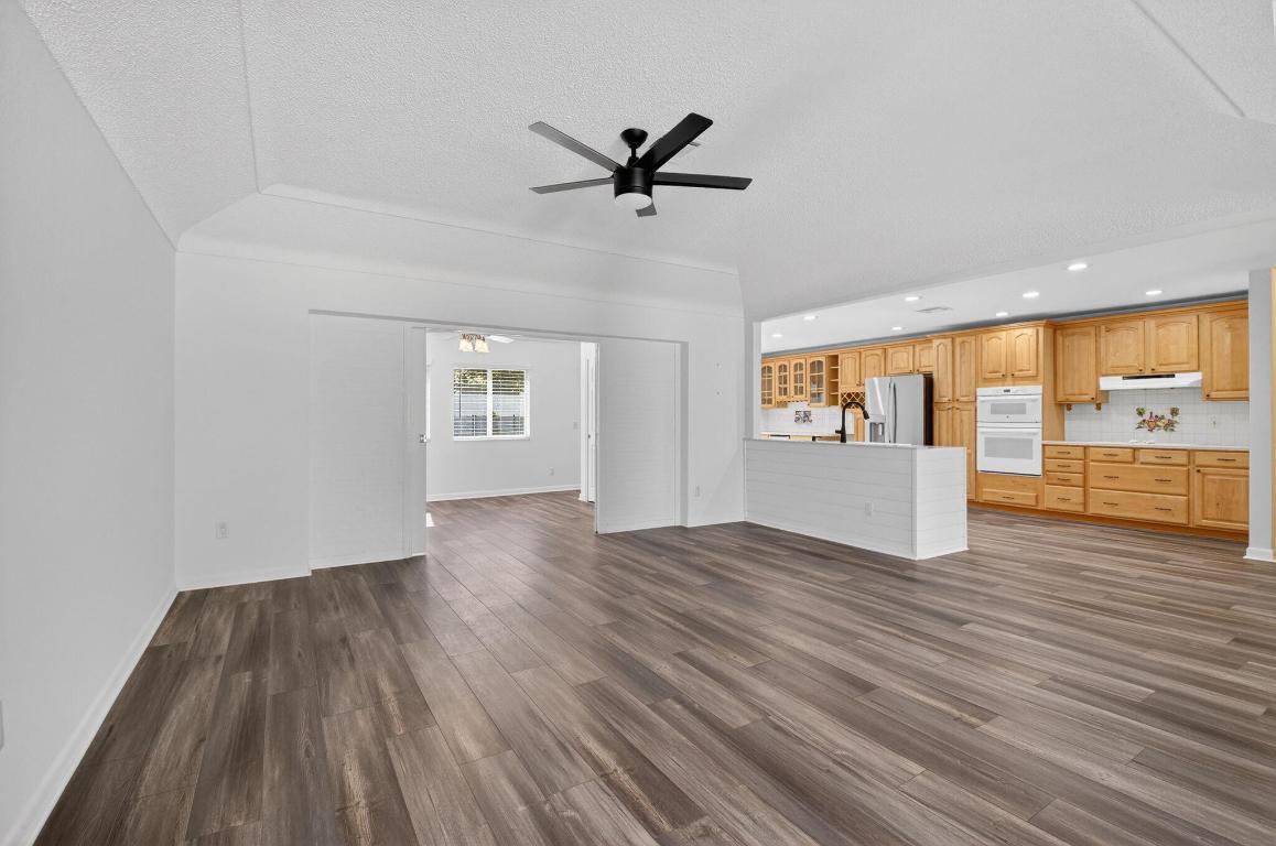 BOCA RATON SQUARE UNIT 1 - Residential Lease