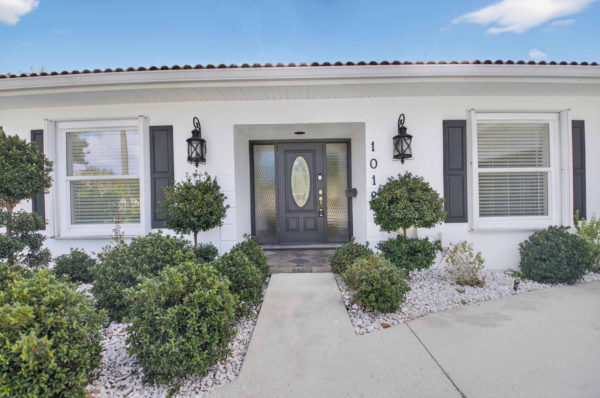 BOCA RATON SQUARE UNIT 1 - Residential Lease