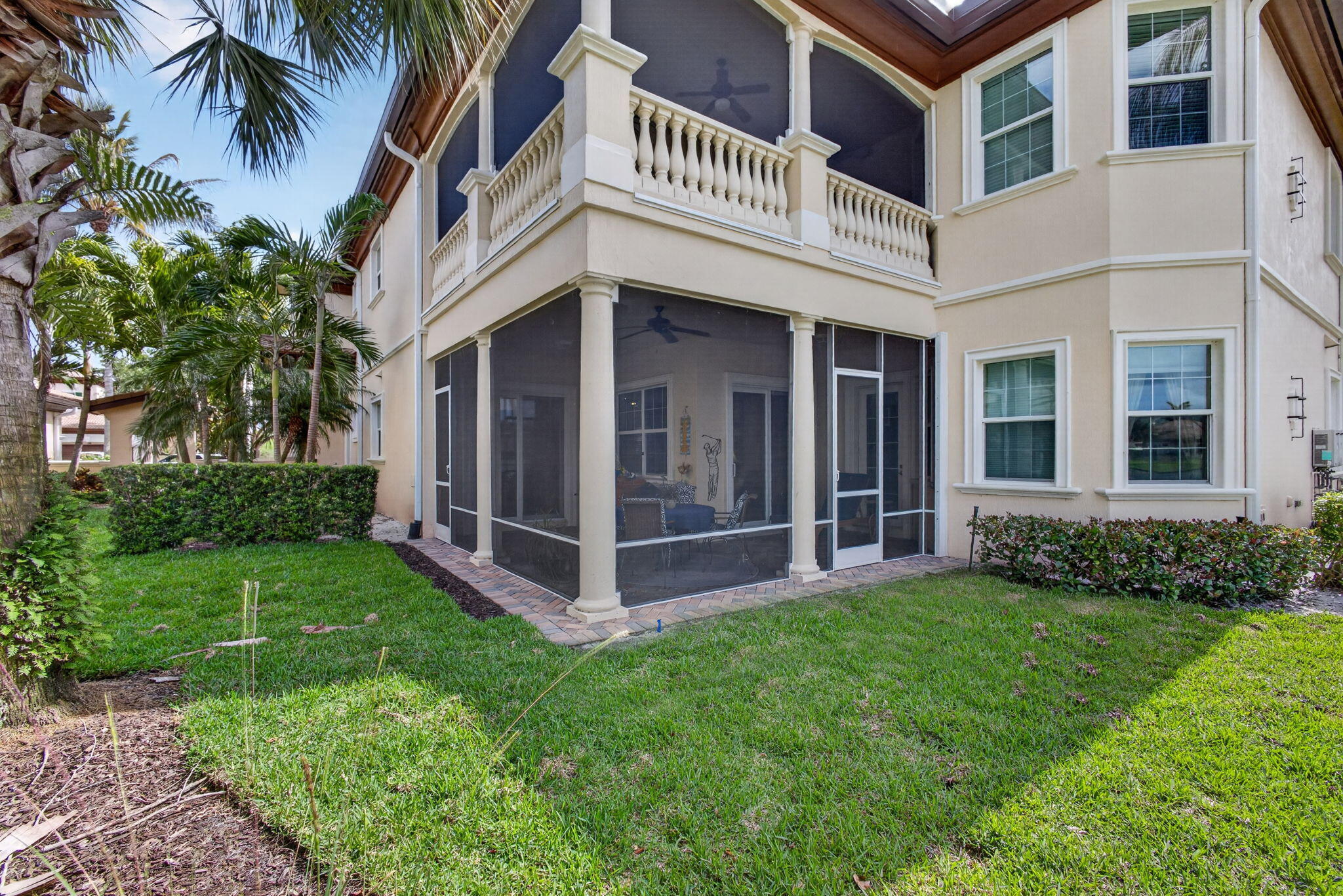 JUPITER COUNTRY CLUB CONDO II - Residential