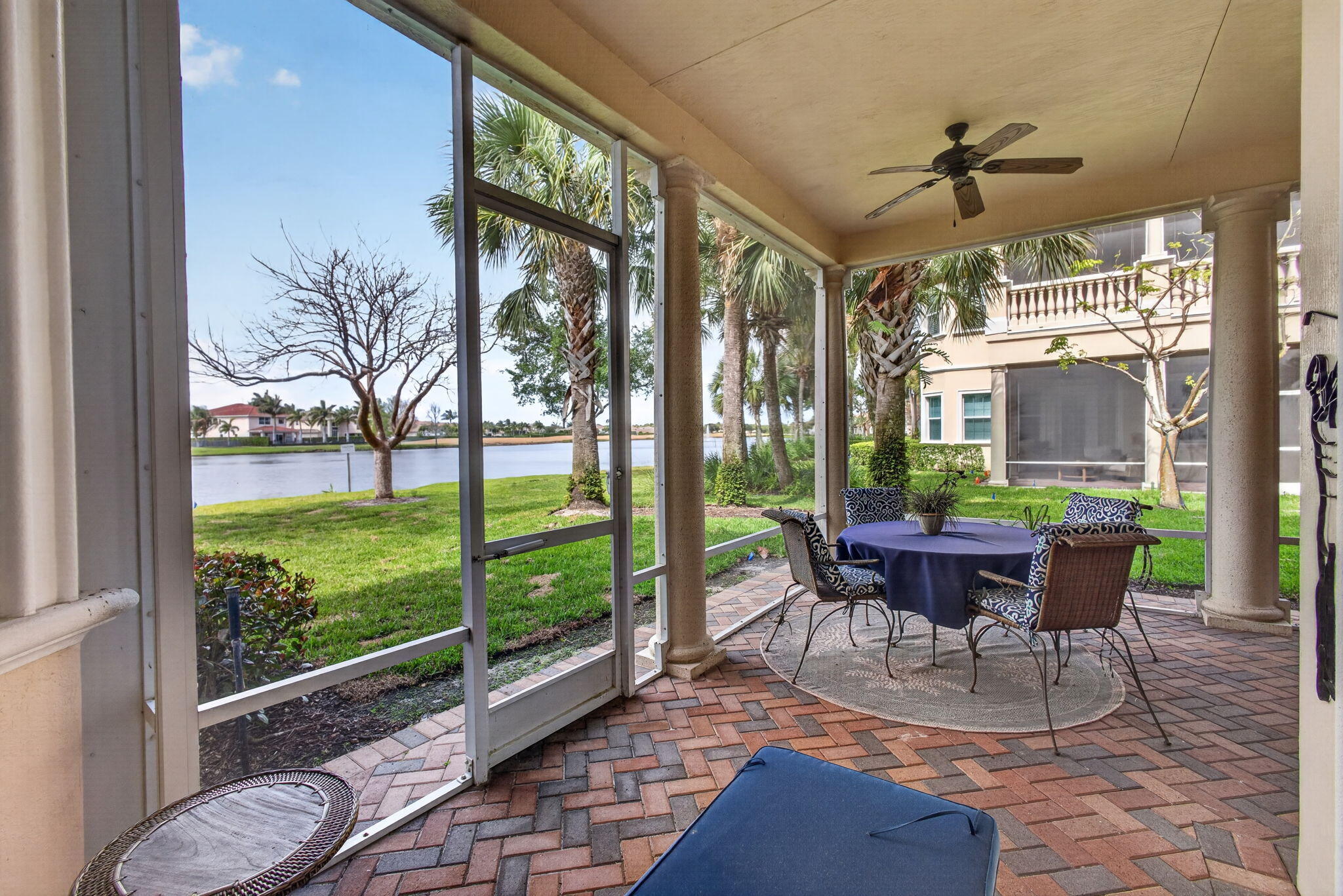 JUPITER COUNTRY CLUB CONDO II - Residential