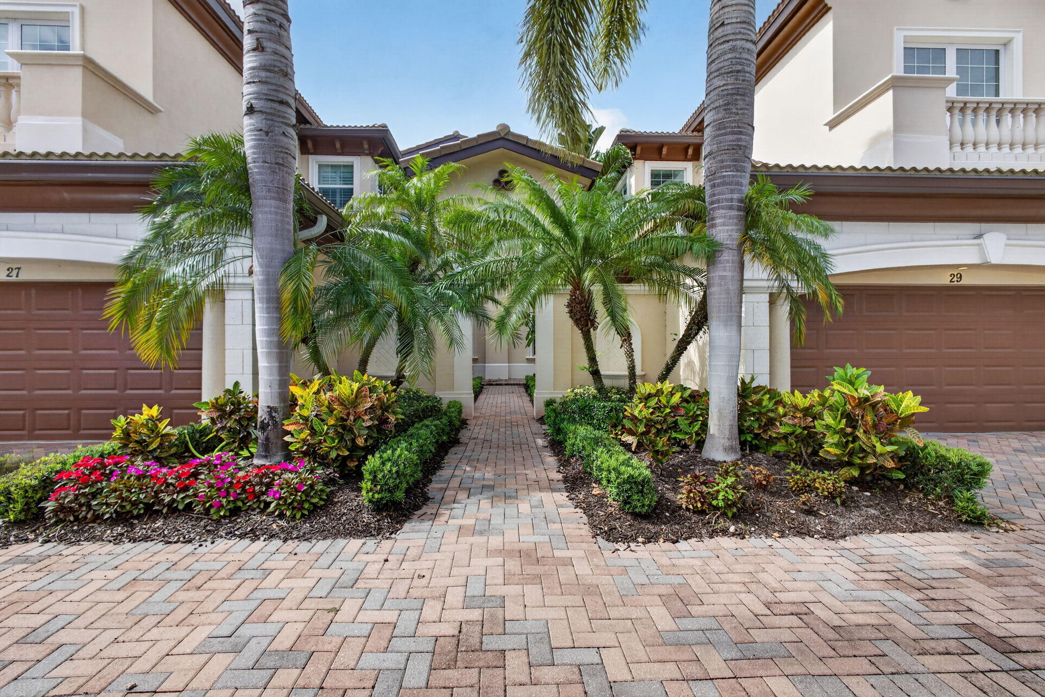 JUPITER COUNTRY CLUB CONDO II - Residential