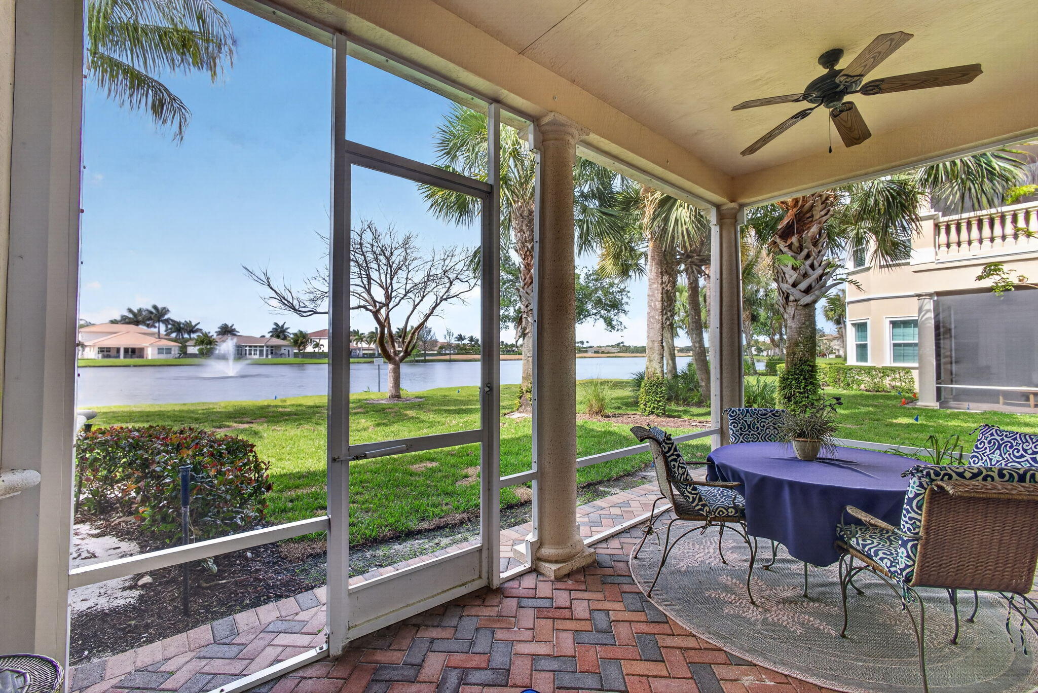 JUPITER COUNTRY CLUB CONDO II - Residential