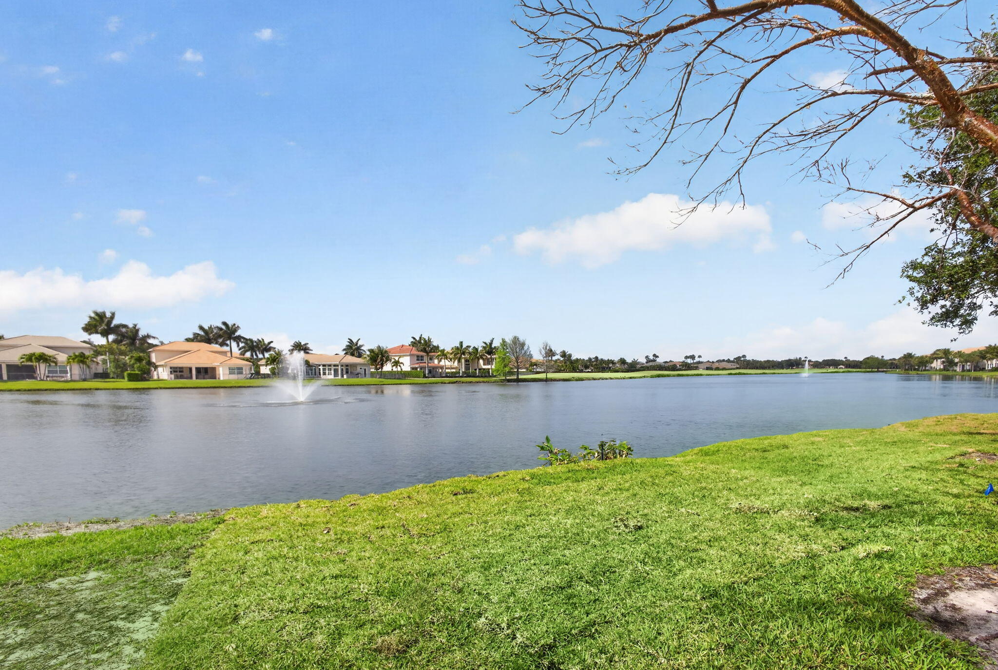 JUPITER COUNTRY CLUB CONDO II - Residential