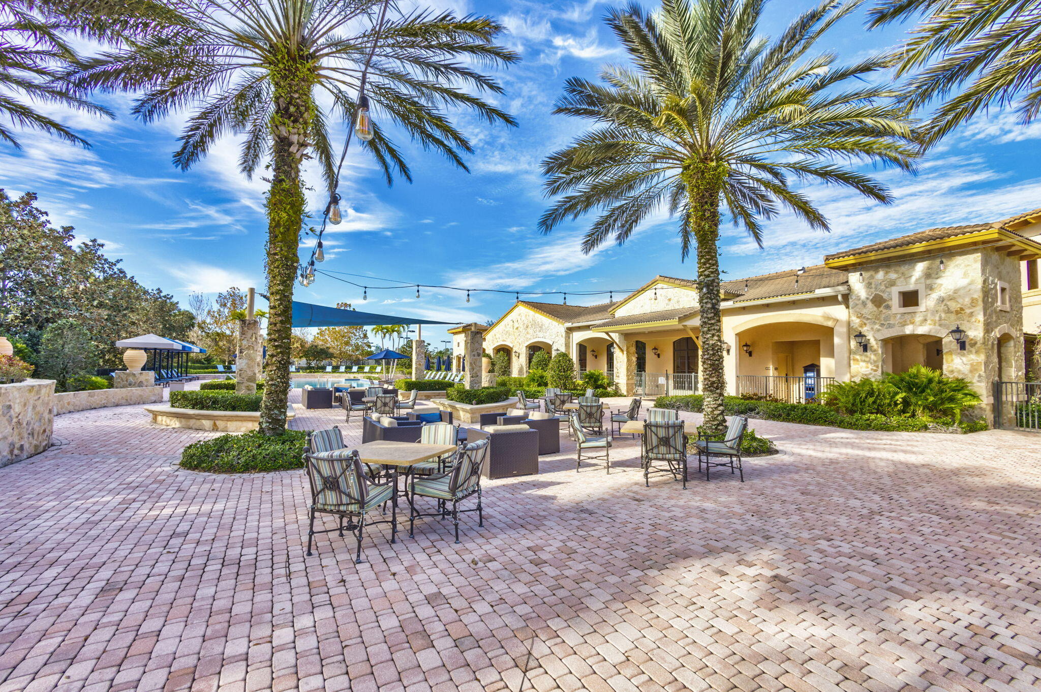 JUPITER COUNTRY CLUB CONDO II - Residential