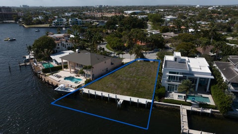 Tiny photo for 2520 SE 7th Drive, Pompano Beach, FL 33062 (MLS # B26068446)