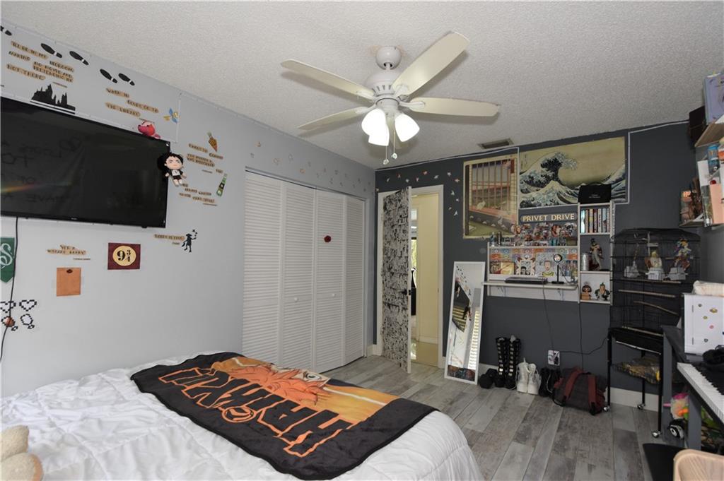Comrock 95-47 B - Residential
