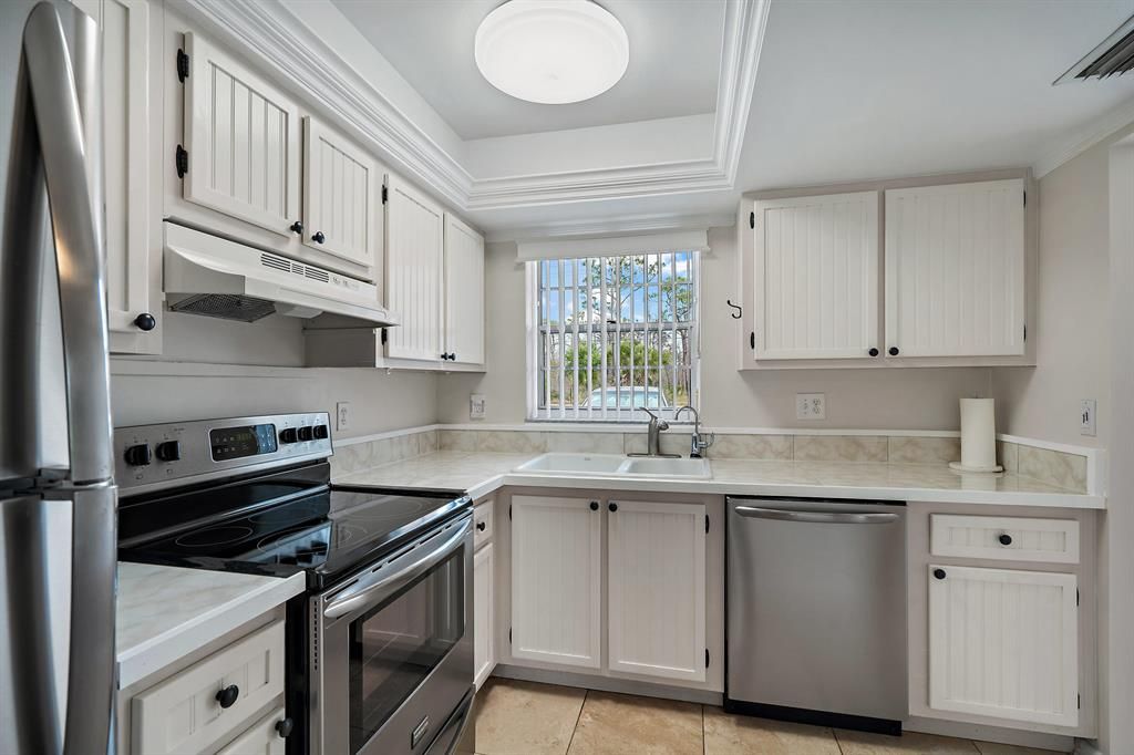 Photo of 18081 SE Country Club Drive #194, Jupiter, FL 33469 (MLS # R10703332)