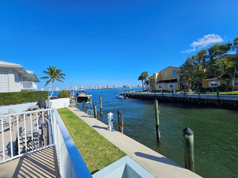 View photos, virtual tours, details... 120 Lehane Terrace 109 North Palm Beach FL 33408