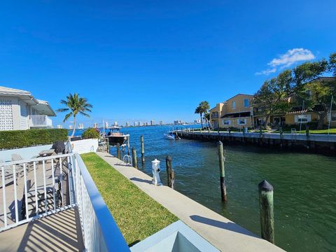 Photo of 120 Lehane Terrace #109, North Palm Beach, FL 33408 (MLS # R11151284)