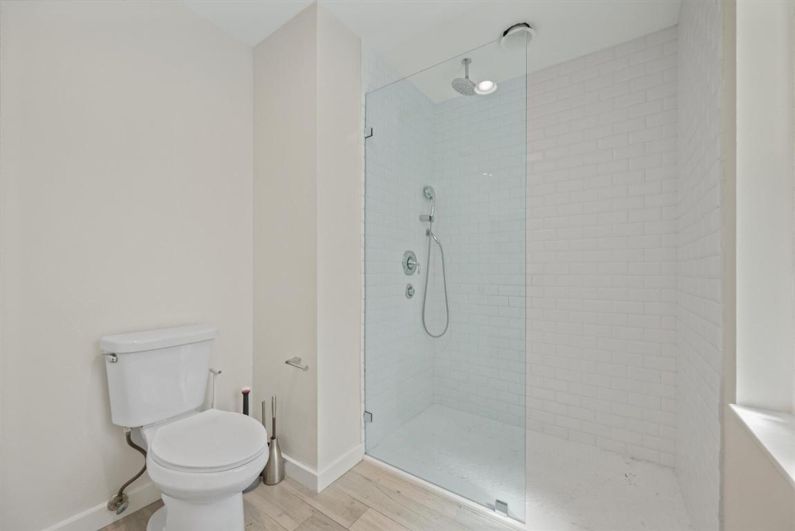 BARRINGTON WOODS OF WELLINGTON - Residential