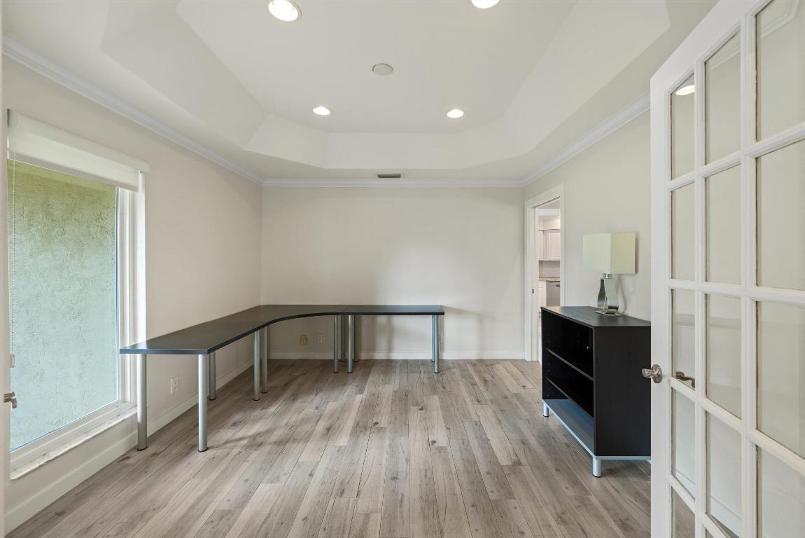 BARRINGTON WOODS OF WELLINGTON - Residential