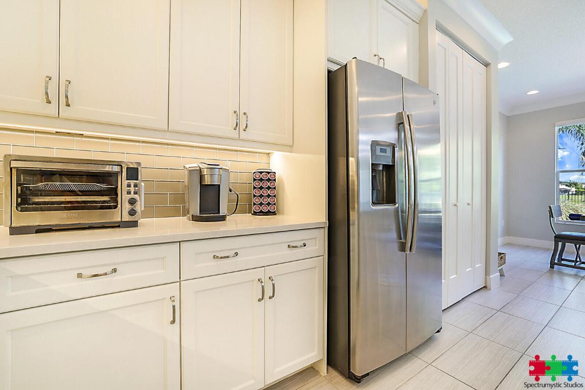 DAKOTA - Residential