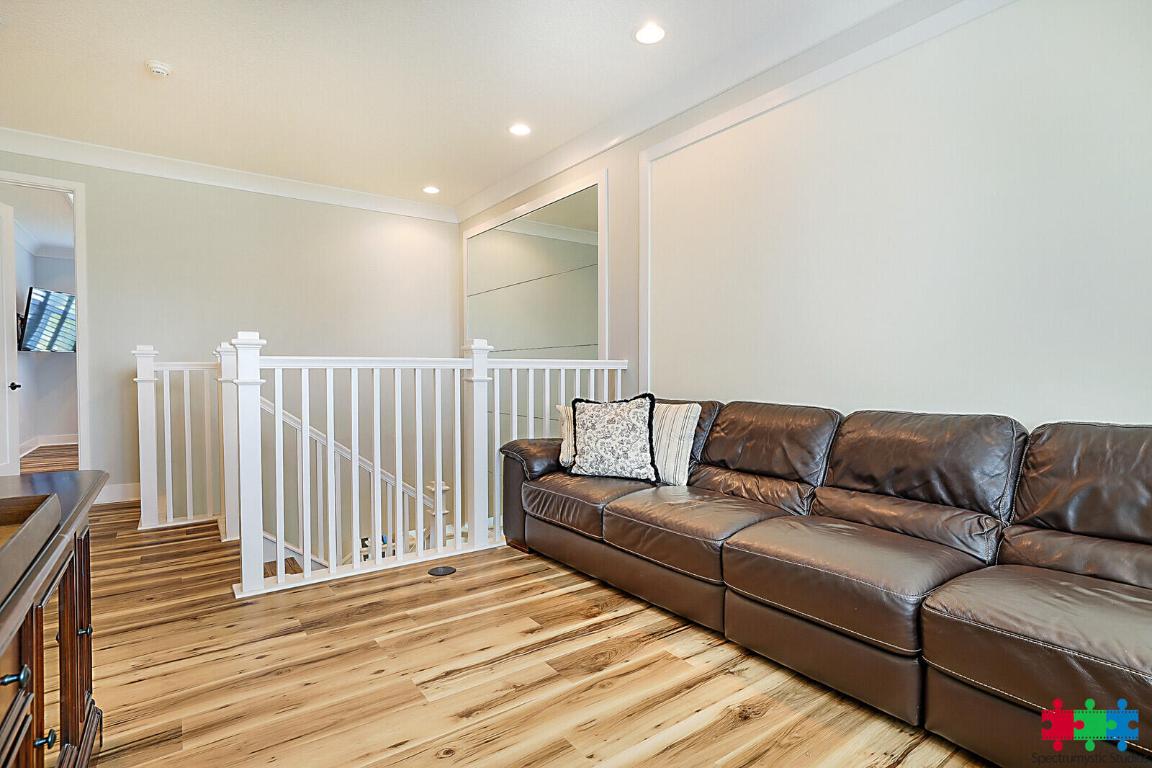 DAKOTA - Residential