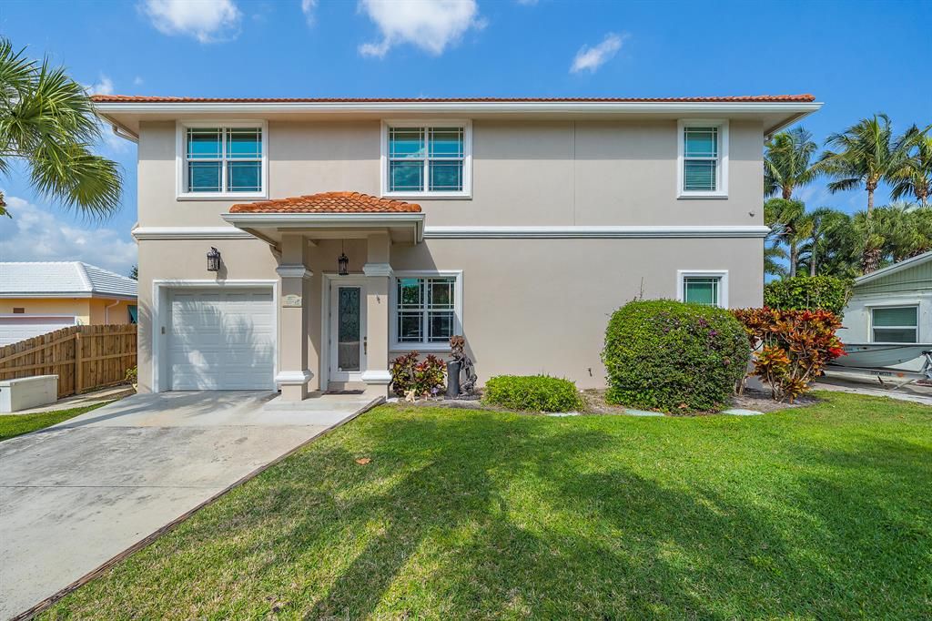 Photo of 2077 N Waterway Drive, North Palm Beach, FL 33408 (MLS # R10800922)
