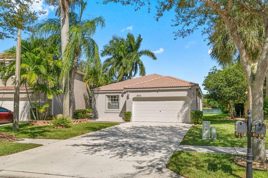 Photo of 6712 Columbia Avenue Ave, Lake Worth Beach, FL 33467 (MLS # R10752564)