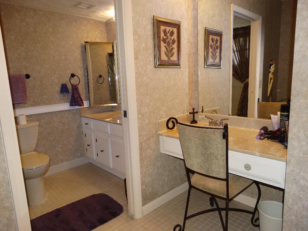 WOODHAVEN EAST CONDO - Residential