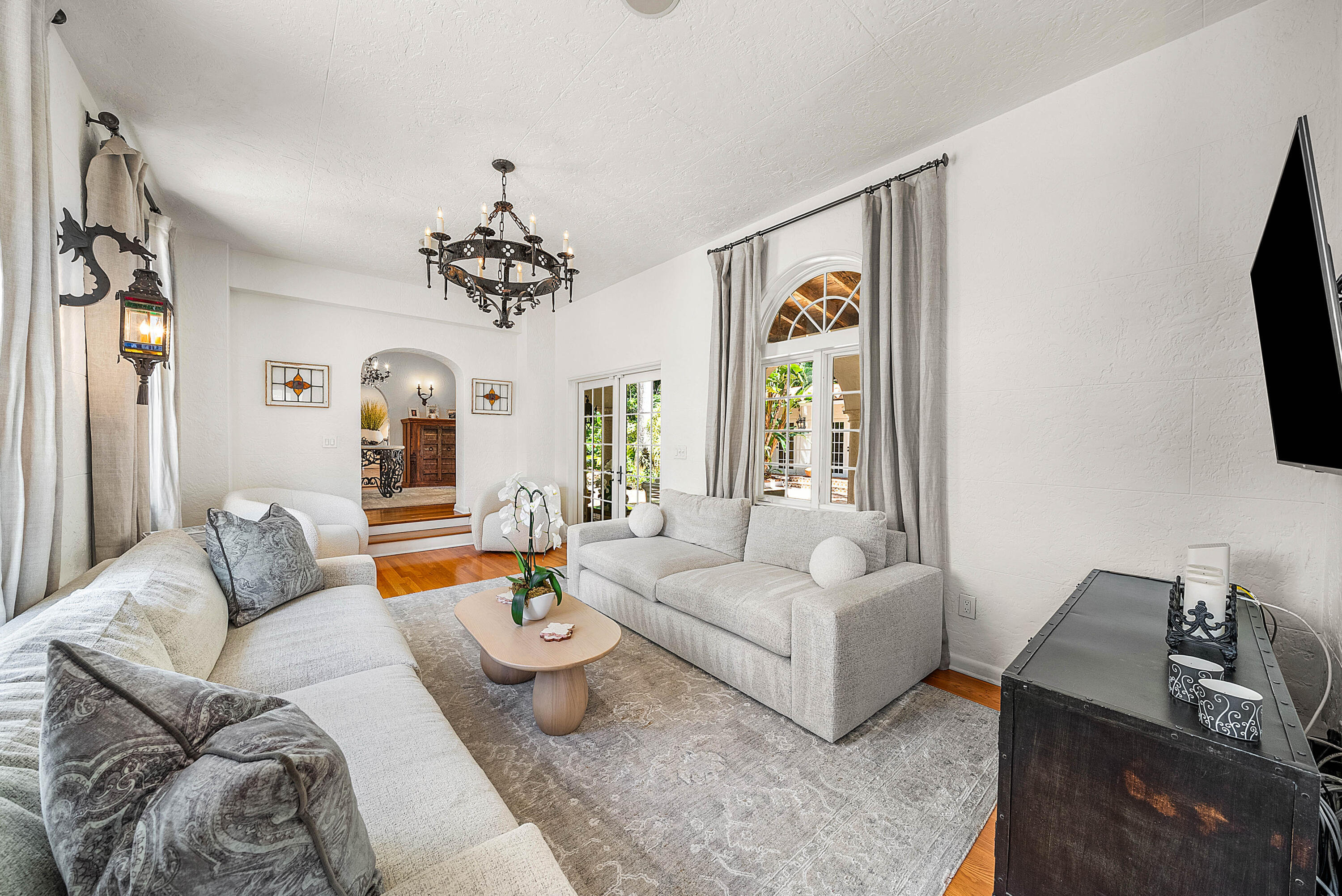 EL CID - Residential