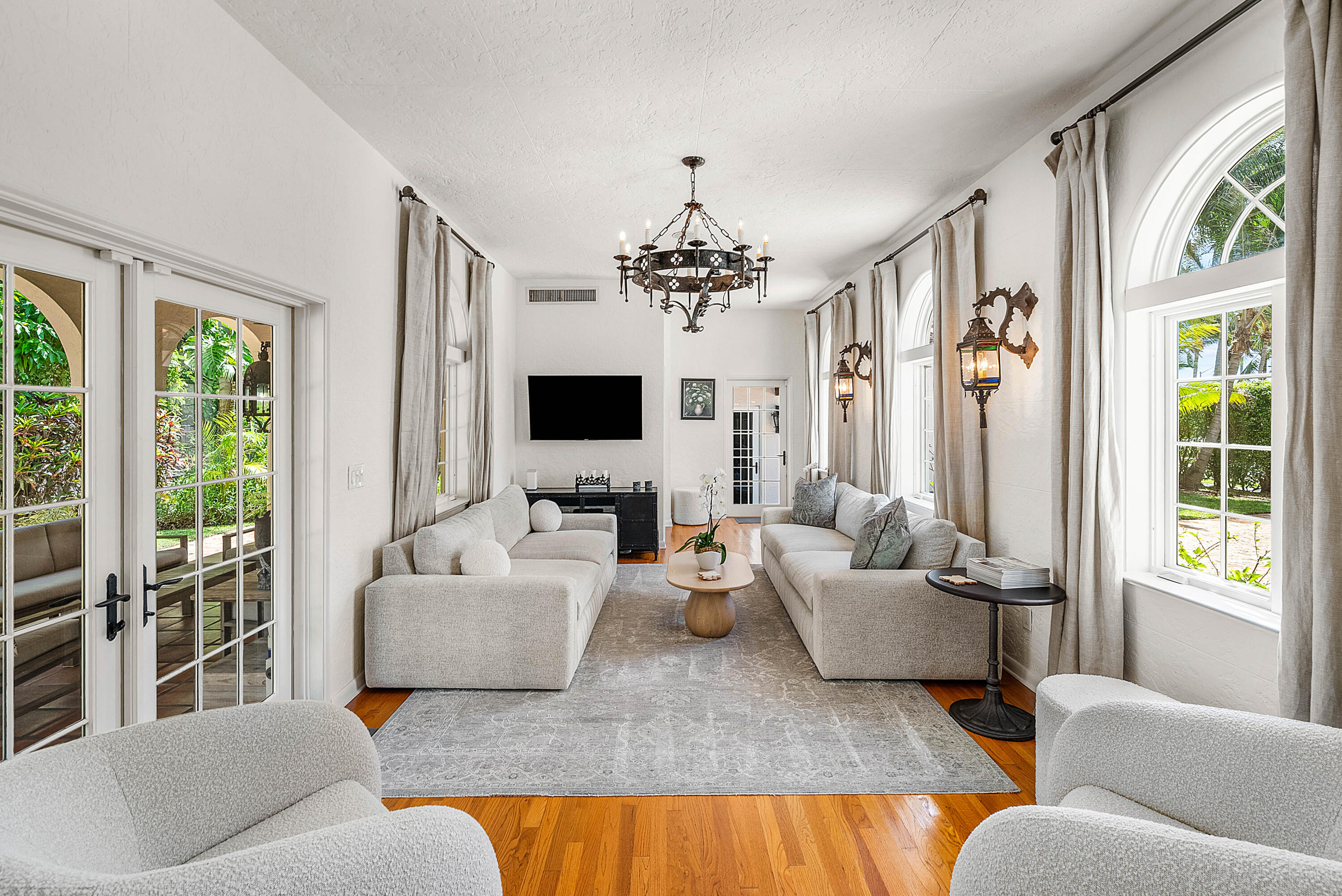 EL CID - Residential