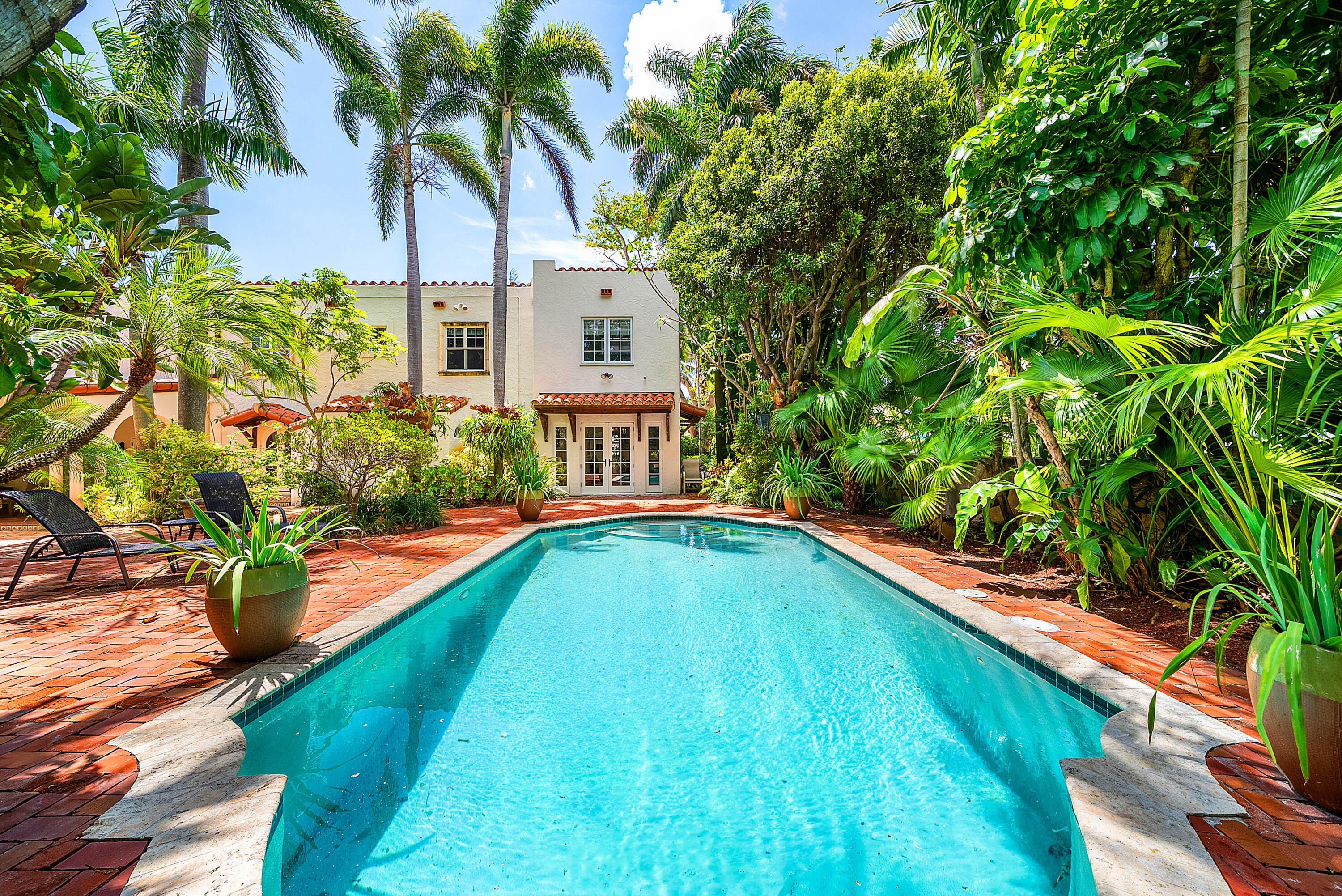 EL CID - Residential