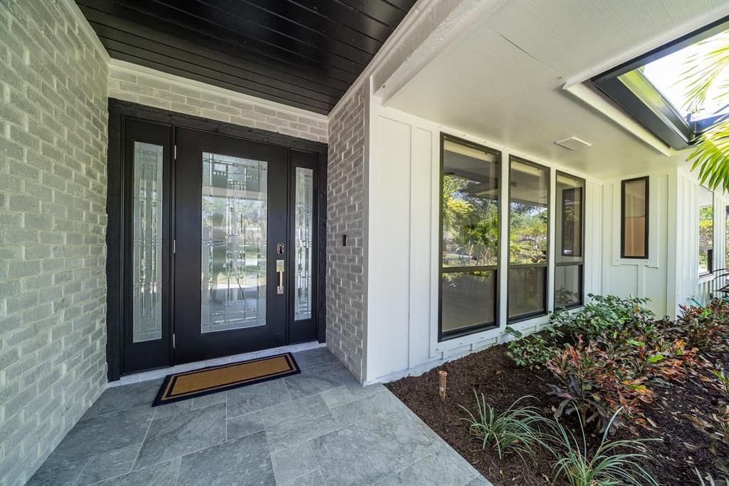 Photo of 18721 SE River Ridge Road, Jupiter, FL 33469 (MLS # R10875310)