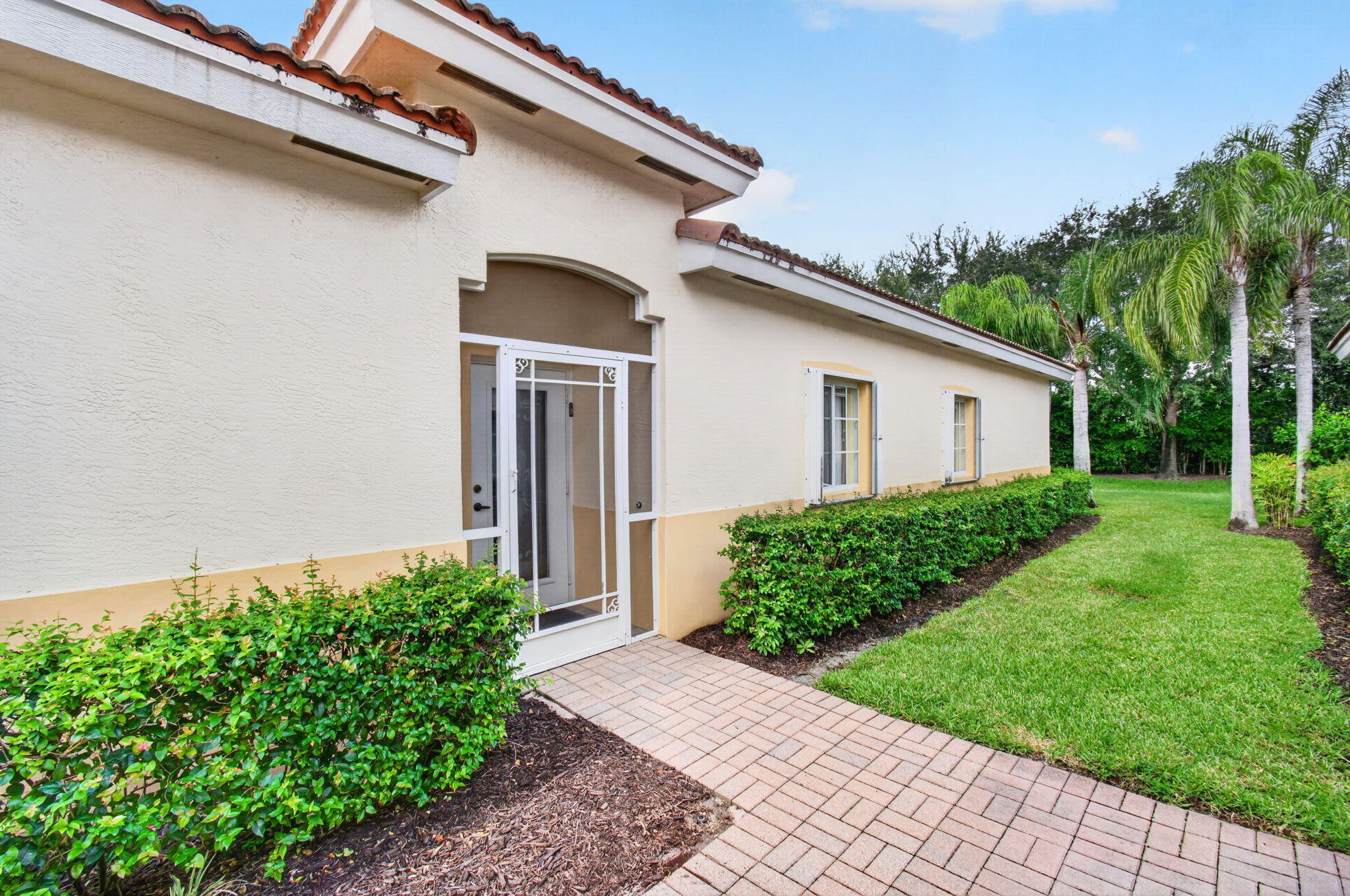 2323 WINDJAMMER Way