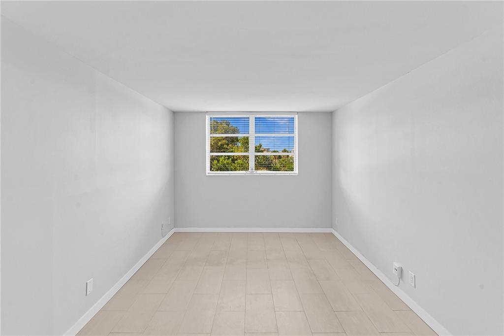 Rio Espana - Residential