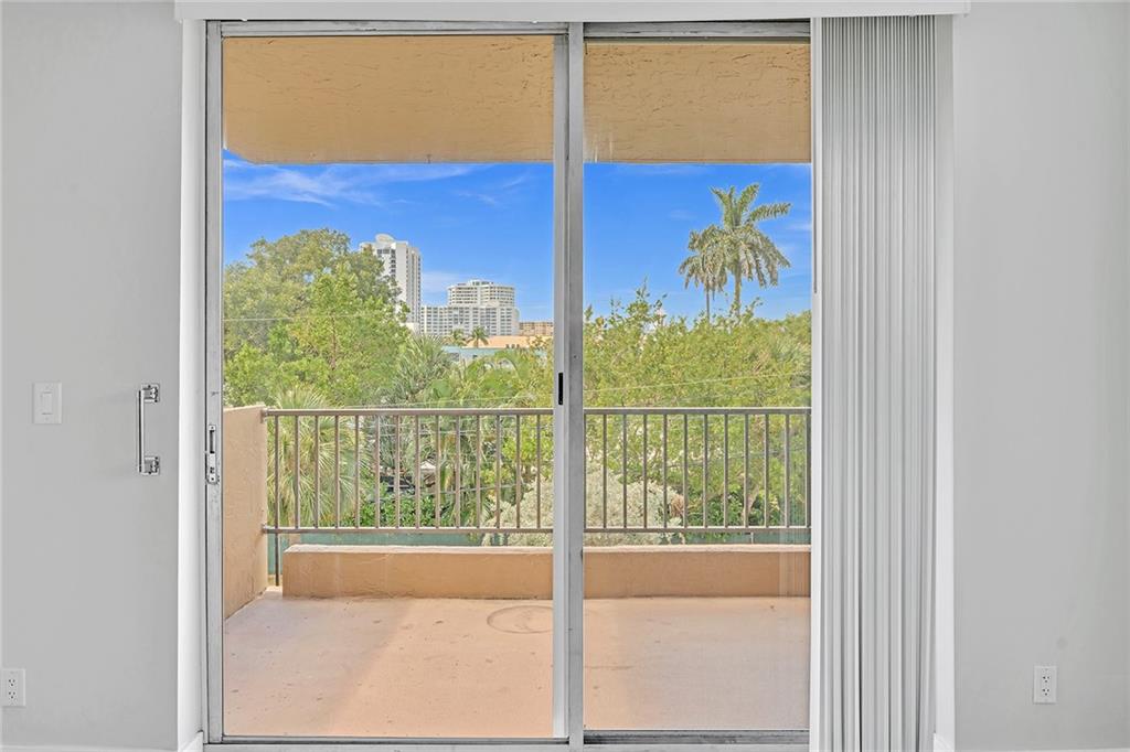 Rio Espana - Residential