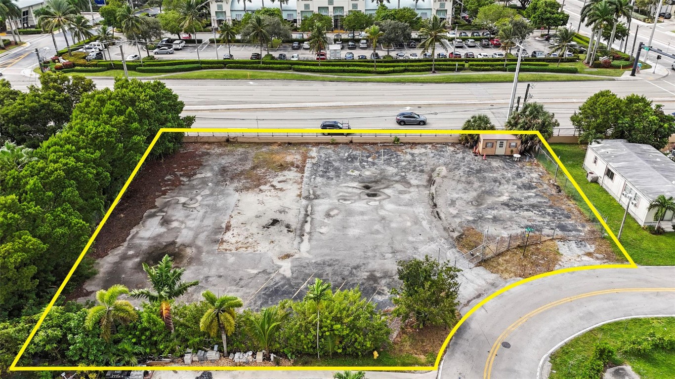 Sunshine City 76-34 B - Land