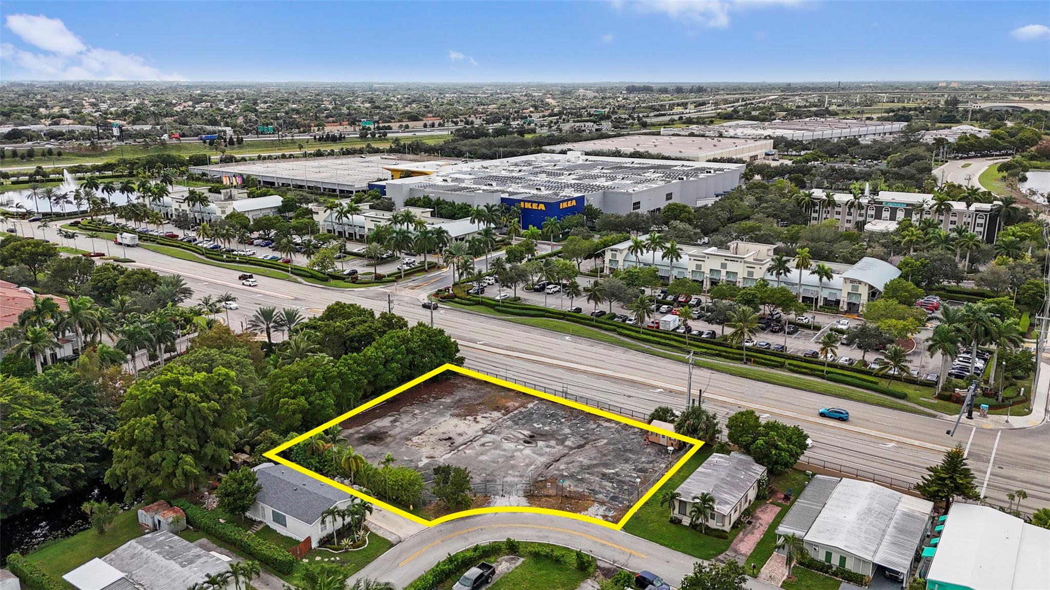 Sunshine City 76-34 B - Land