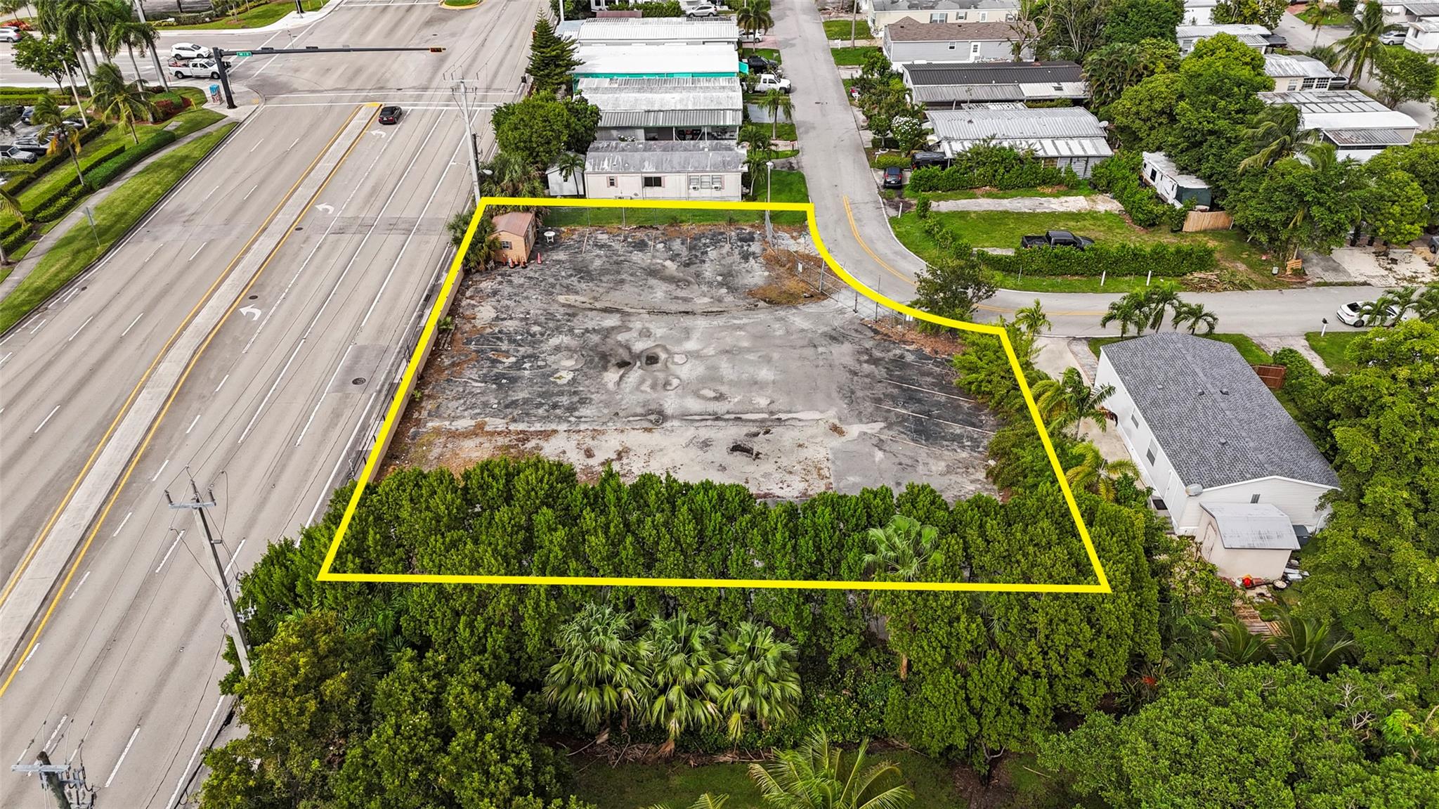 Sunshine City 76-34 B - Land