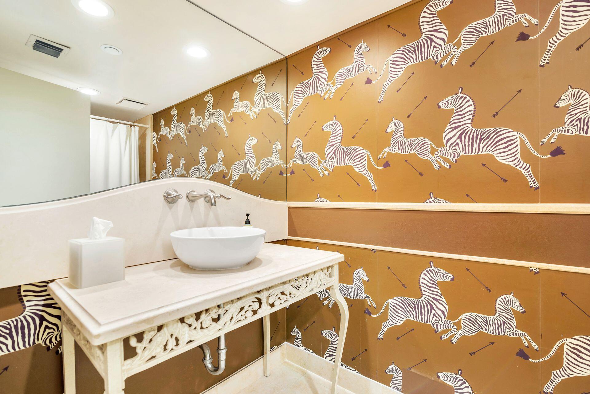 WATERVIEW TOWERS CONDO - Residential Lease