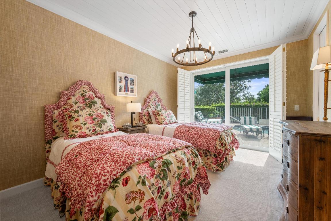 EQUESTRIAN CLUB ESTATES 3 - Residential