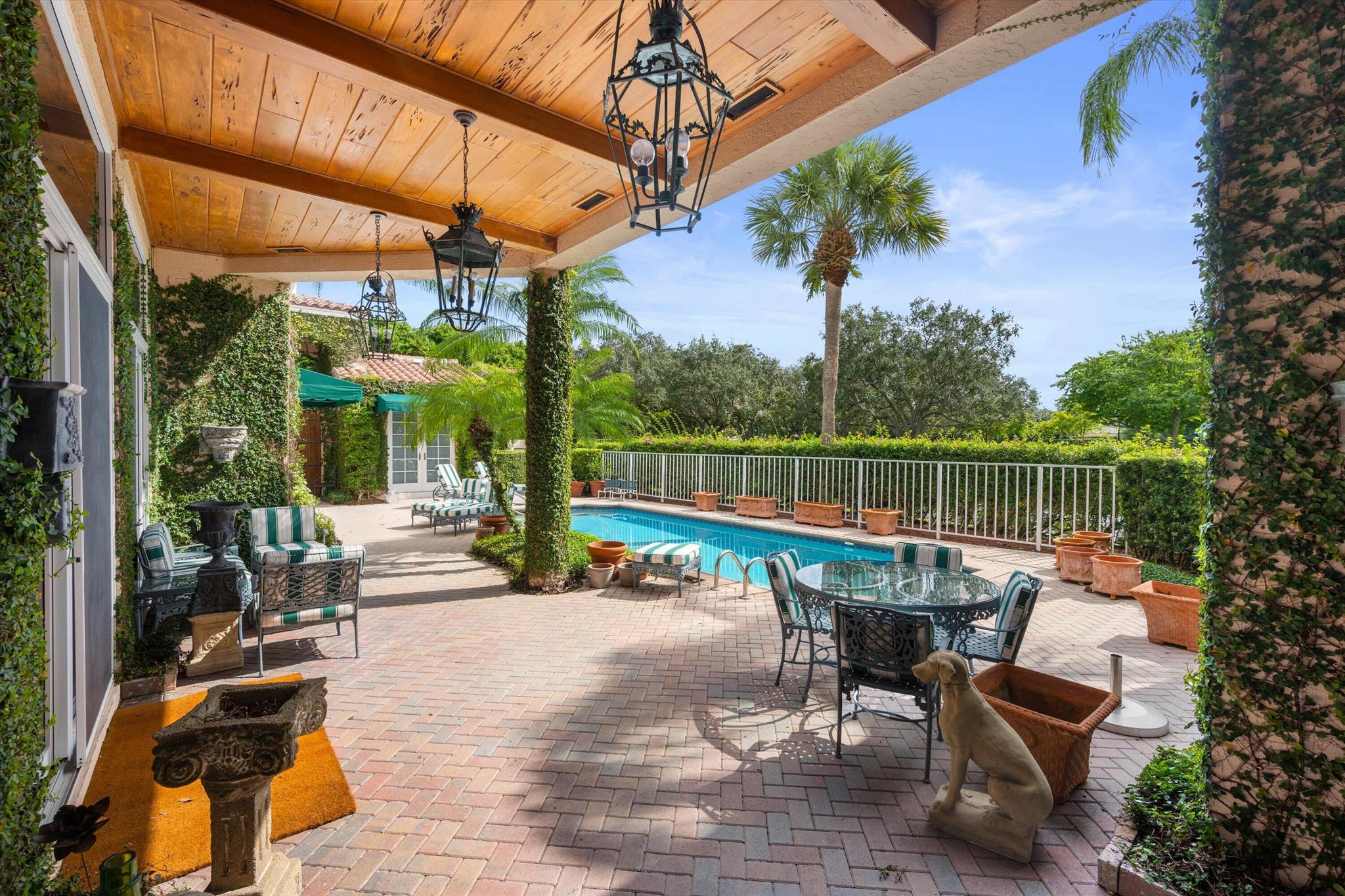 EQUESTRIAN CLUB ESTATES 3 - Residential