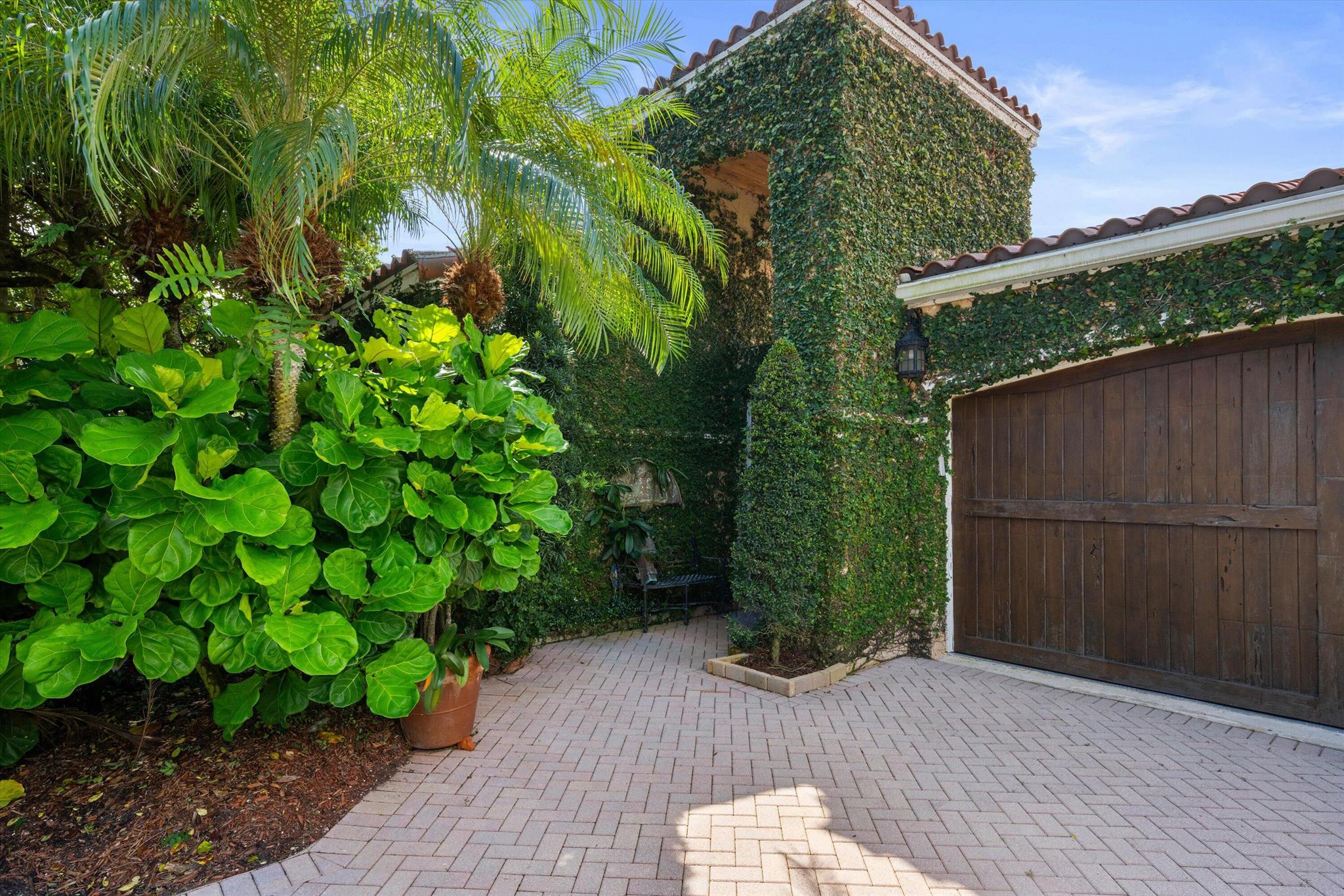 EQUESTRIAN CLUB ESTATES 3 - Residential