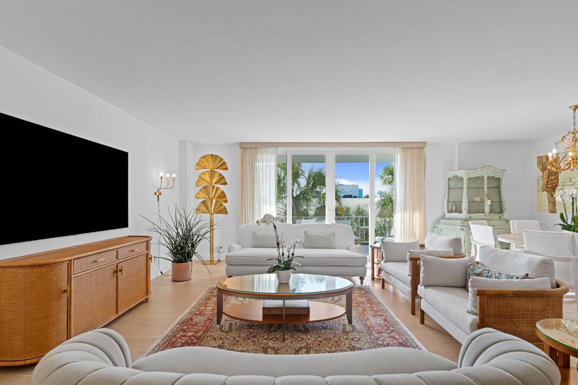 WINTHROP HOUSE COND DECL IN - Residential