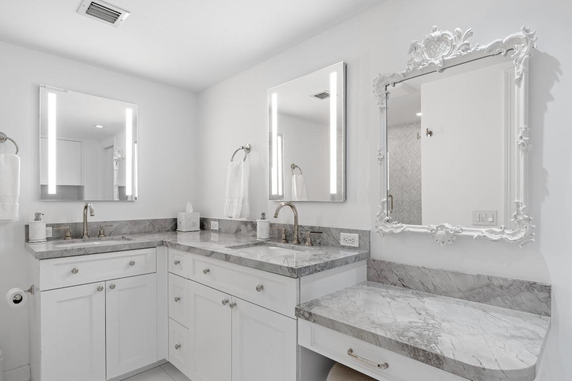 WINTHROP HOUSE COND DECL IN - Residential