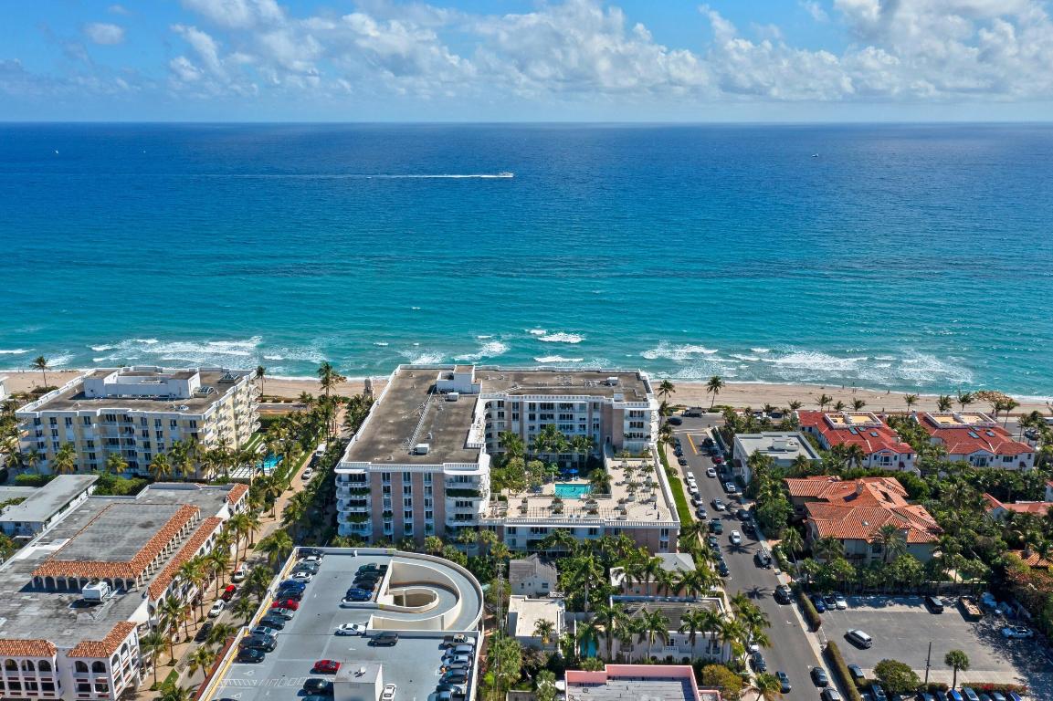 WINTHROP HOUSE COND DECL IN - Residential