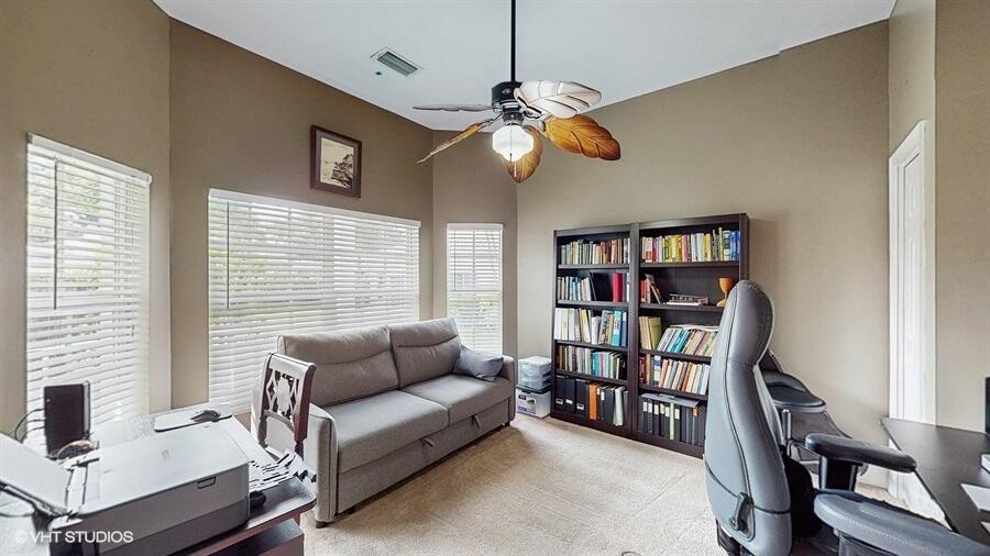 2127 NW Tilia Trail